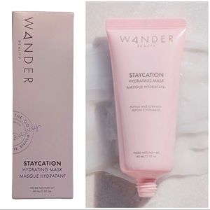WANDER BEAUTY  STAYCATION HYDRATING MASK MASQUE HYDRATANT.